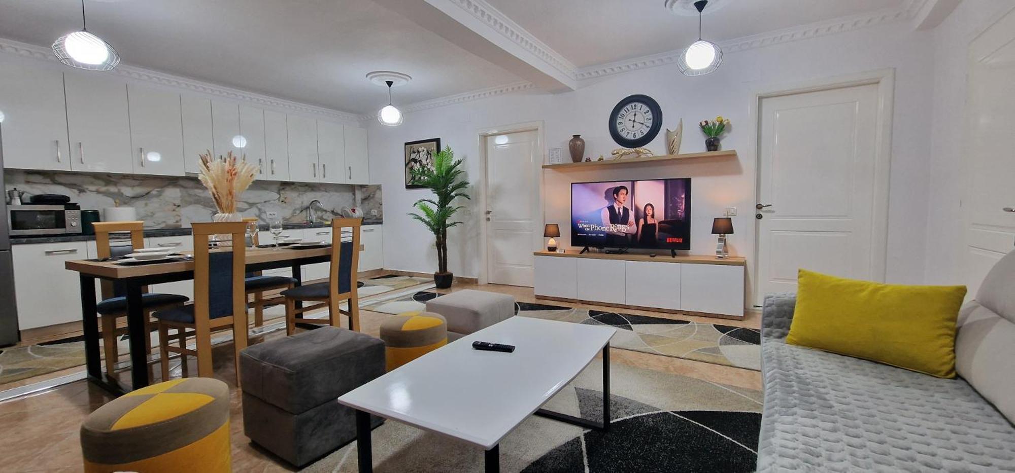 Daily Rent Apartment City Center Elbasan 6 Exteriör bild